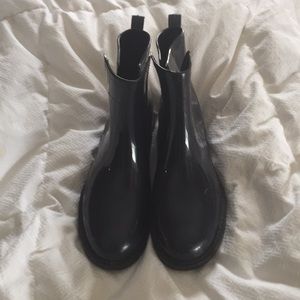 Nicole Miller Rainboots